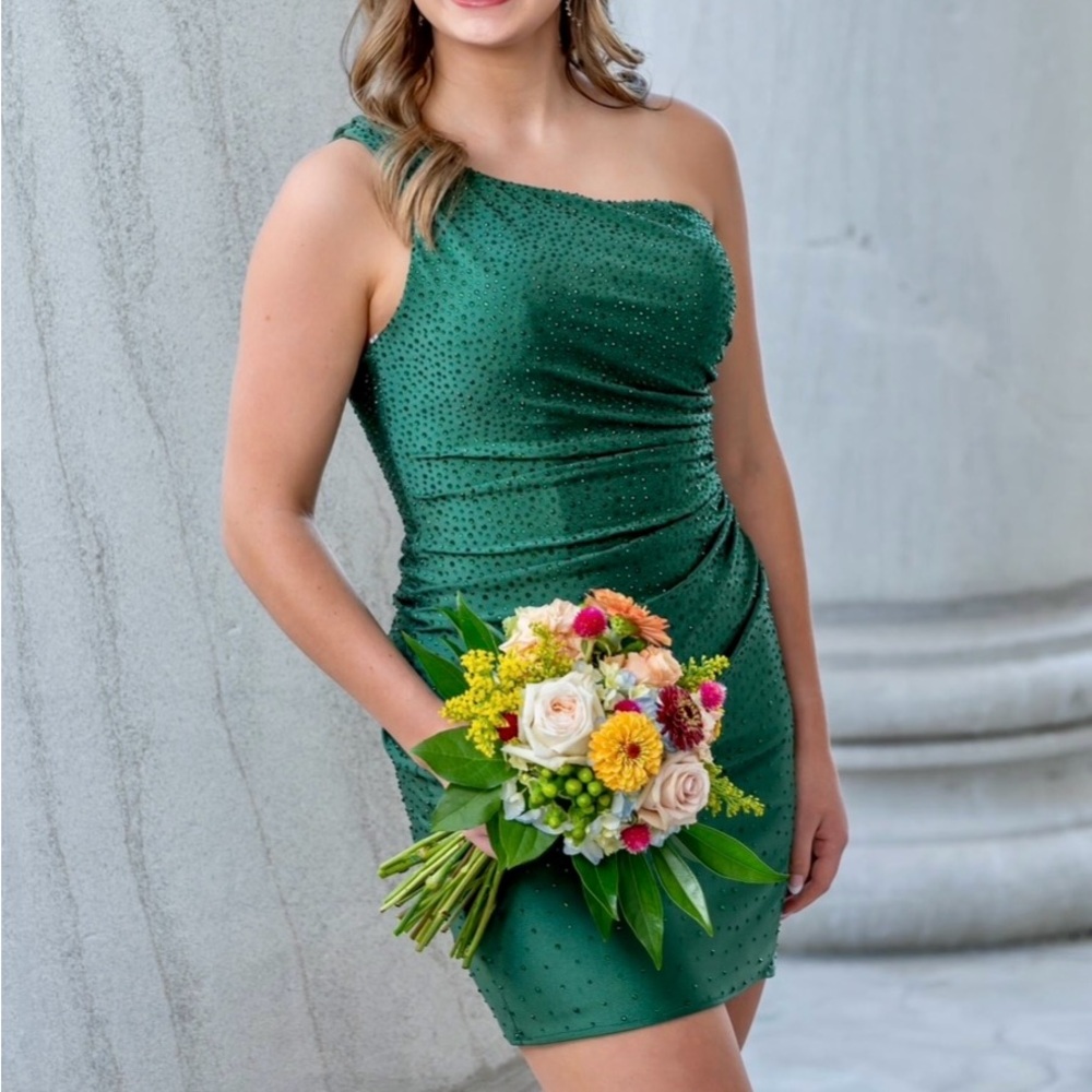 Sherri Hill Homecoming Dress, size 6
